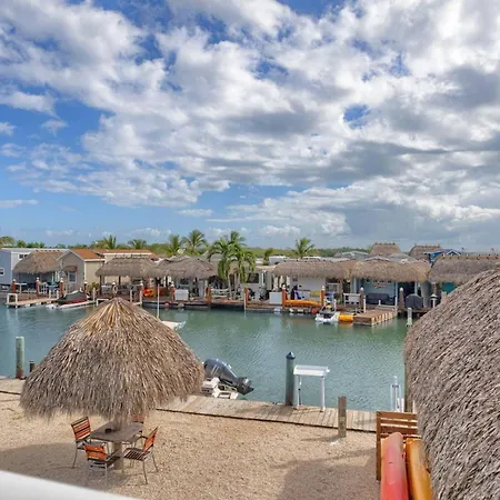 Tiny Home On Waterfront, Bay Views, Deck, Pool Jewfish Exterior photo